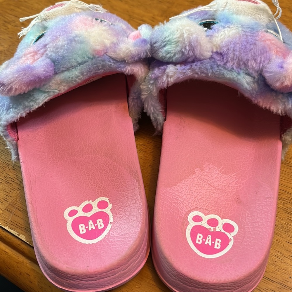 Build a Bear Brand Pastel Plush Sandals Size 2-3 Pink/Purple/Blue - Picture 5 of 7